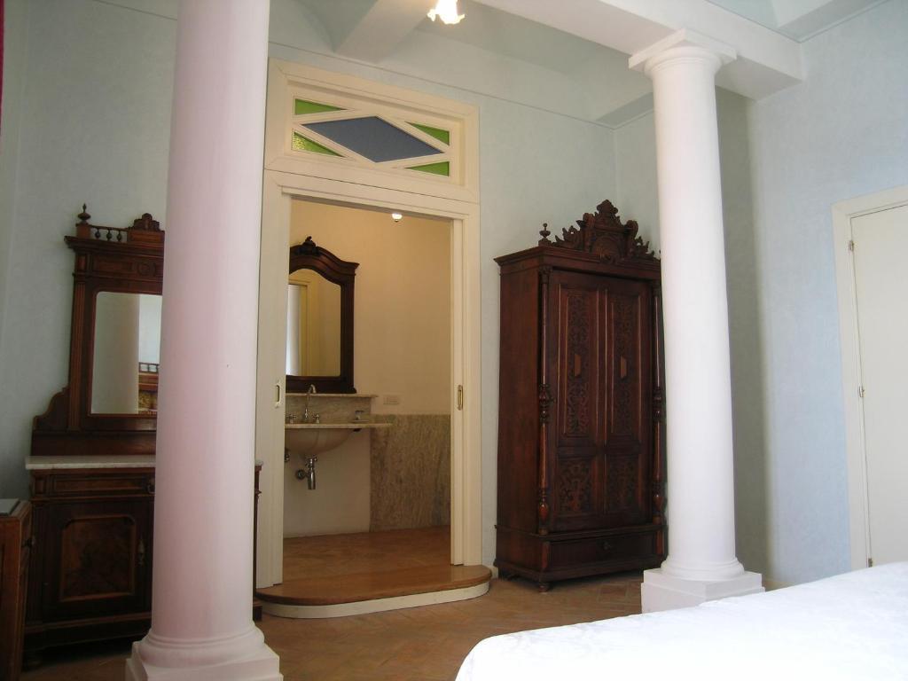Palazzo Dell'Opera Aparthotel Chianciano Terme Rum bild